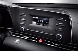 Hyundai Elantra sistema de audio basico
