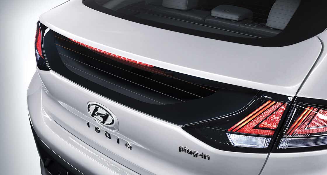 Hyundai Puerto Rico IONIQ Plug-in Hybrid Spoiler
