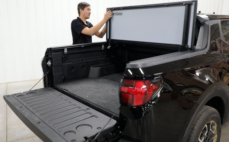 Hyundai SANTA CRUZ - LOMAX STANCE BED HARD COVER - Santa Cruz 2022-