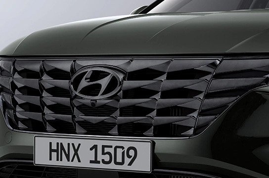 Hyundai Puerto Rico Tucscon Parilla cromada en negro oscuro